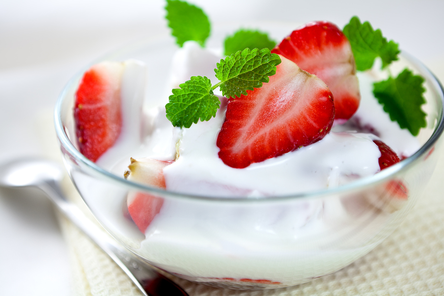 Strawberries with yogurt